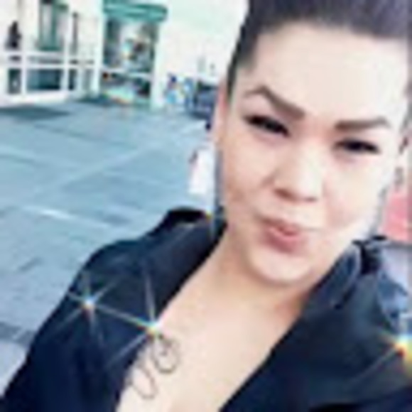 Meet your Posher, Indigenous - Picture 1 of 1